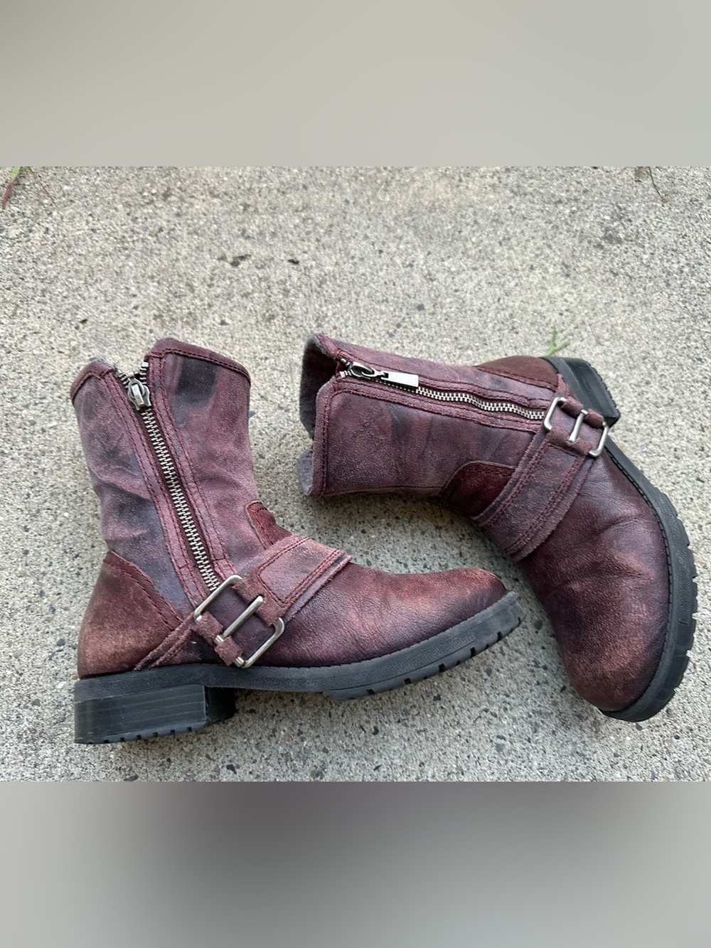 Clarks Women's Burgundy Leather Buckle Zip Ankle Boots